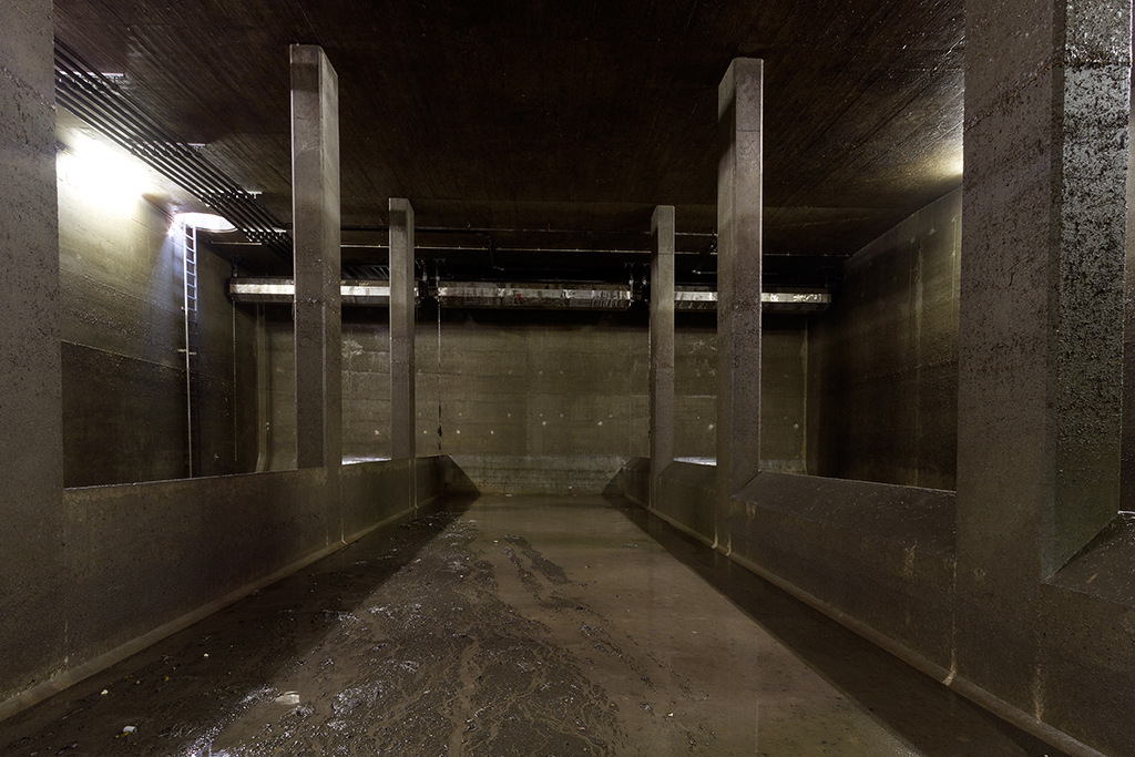 Regenauffangbecken Morillon, Köniz/Bern Regenauffangbecken Morillon, Köniz/Bern Kanalisation Seewer drainage system underground untergrund