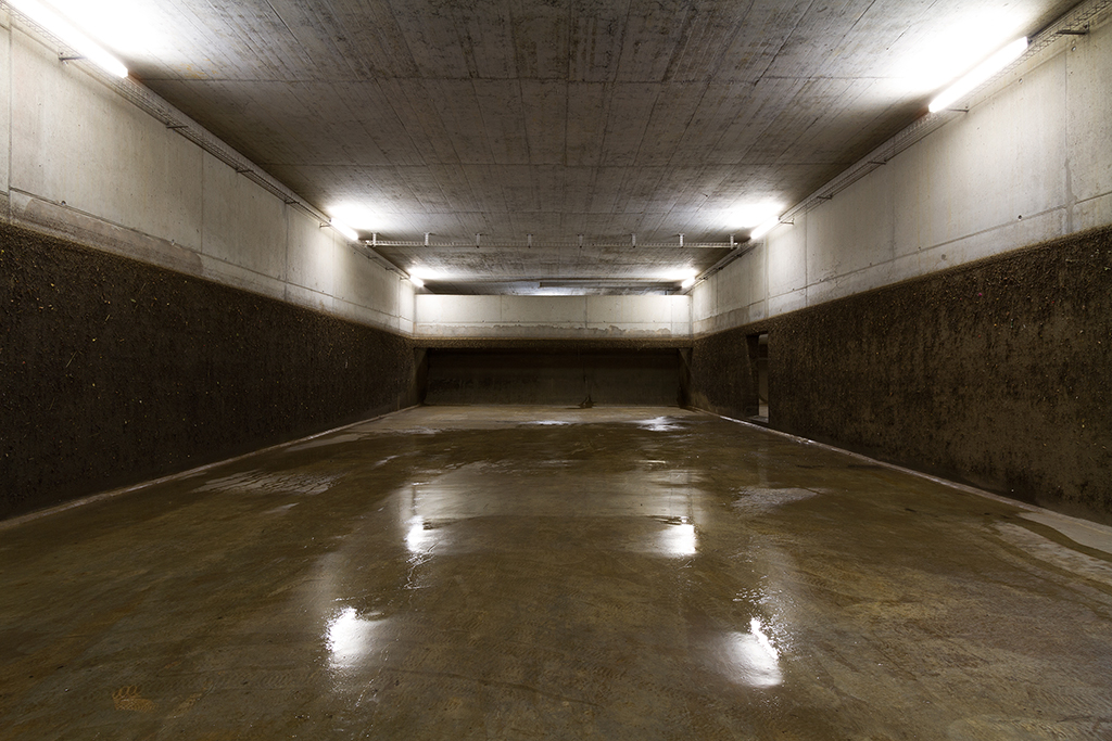 Regenauffangbecken Rehag, Köniz/Bern Regenauffangbecken Rehag, Köniz/Bern Kanalisation Seewer drainage system underground untergrund