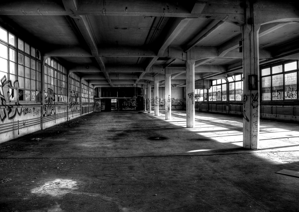 Schuhfabrik Hug & Co, Dulliken, Schweiz lost places - vergessene orte in der schweiz - schuhfabrik hug & co dulliken verlassen hdr hdri schwarz/weiss urban exploration