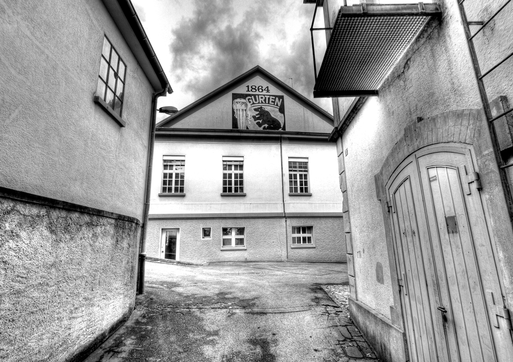 Gurten-Brauerei, Schweiz lost places - vergessene orte in der schweiz - gurten brauerei bern gurten-brauerei verlassen hdr hdri schwarz/weiss urban exploration
