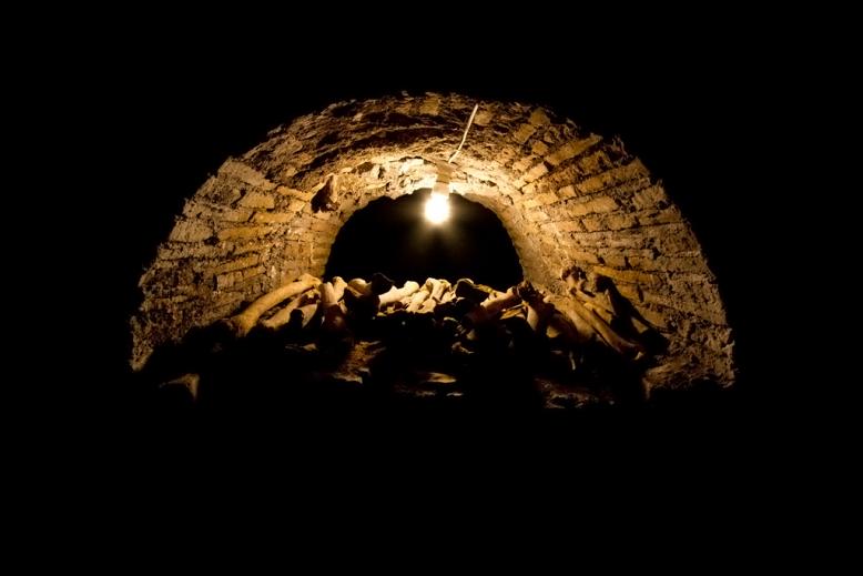 San Nicola in Carcere - Rom 2011 Rom Untergrund, Roma Sotterranea, Rome Underground, Katakombe, Catacombe, vigna randanini, Italien, Italy, Italia urban urbanexploration urbex urban exploration, san nicola, 2011