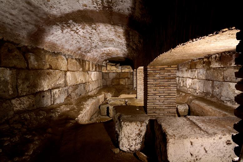 Rom Untergrund, Roma Sotterranea, Rome Underground, Katakombe, Catacombe, vigna randanini, Italien, Italy, Italia urban urbanexploration urbex urban exploration, san nicola, 2011